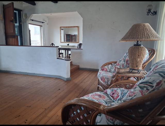 3 BEDROOM HOUSE FOR SALE IN BLUFF